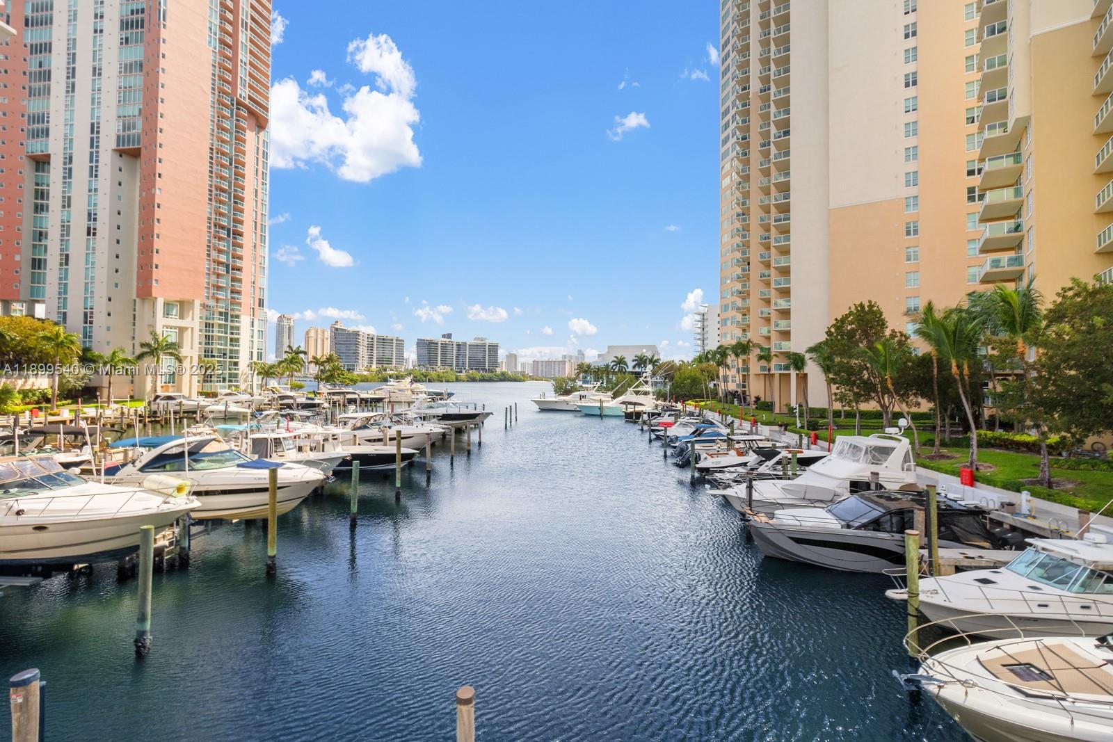 image Aventura Marina 127