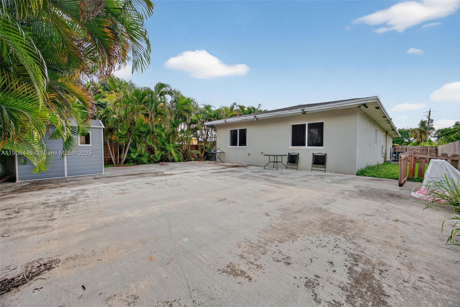 344 SW 3rd St Florida City, FL 33034