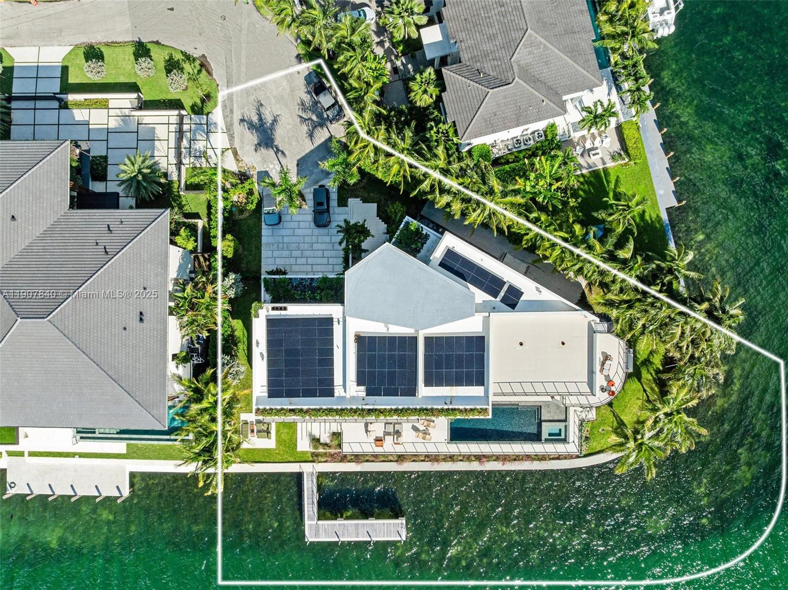 11400 N Bayshore Dr North Miami, FL 33181