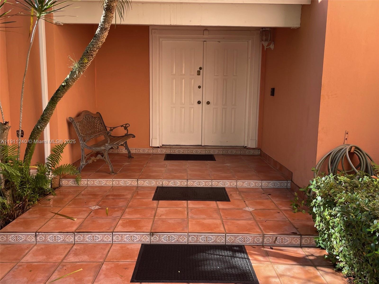 14604 SW 60th Ter Miami, FL 33183