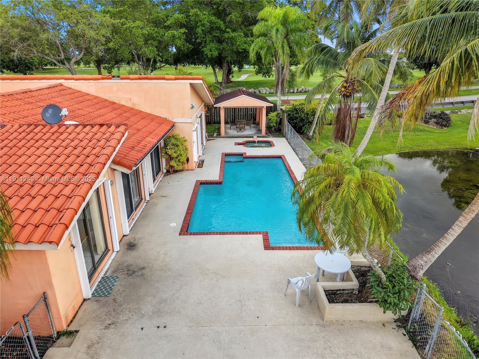 14604 SW 60th Ter Miami, FL 33183