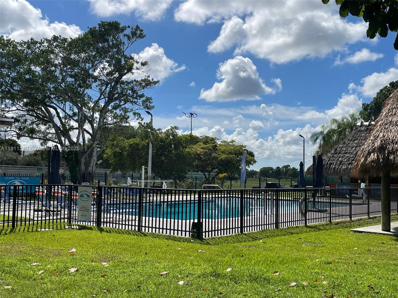 14604 SW 60th Ter Miami, FL 33183