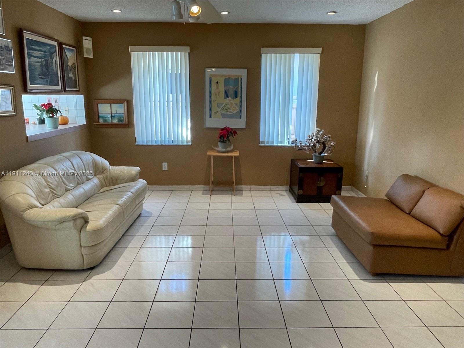 14604 SW 60th Ter Miami, FL 33183