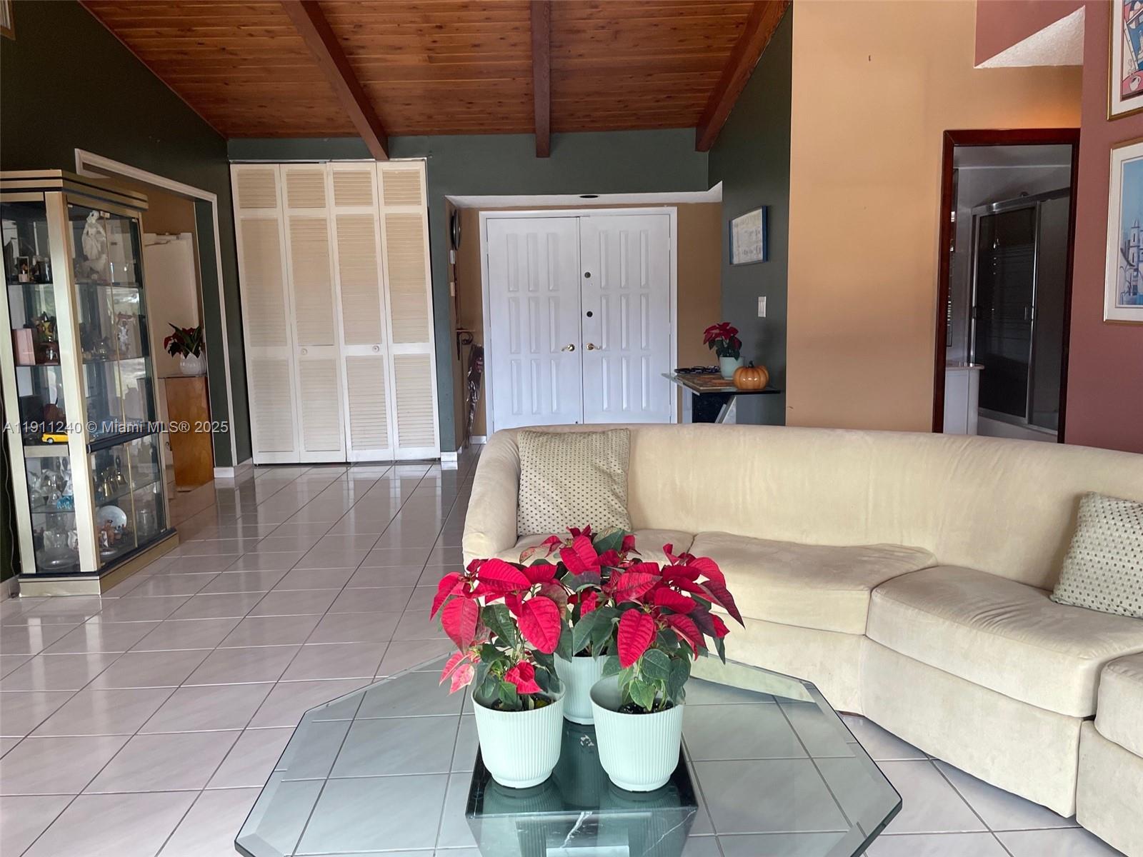 14604 SW 60th Ter Miami, FL 33183