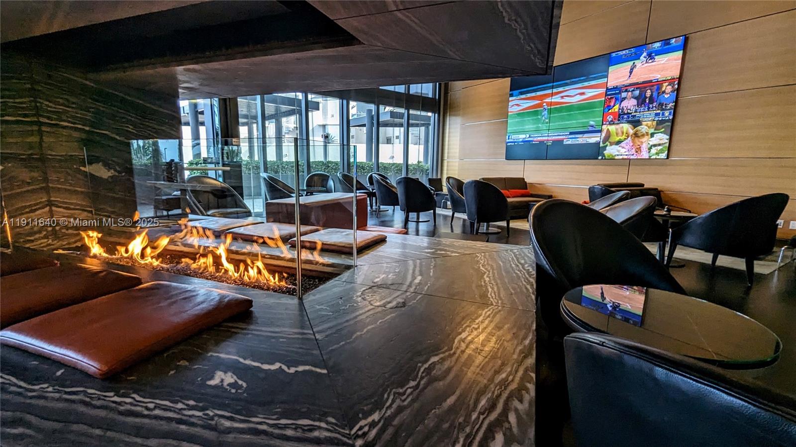 image Porsche Design Tower45