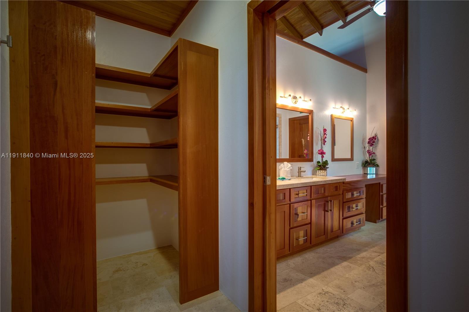 2 W Ambergris Caye San Pedro, OS, 0