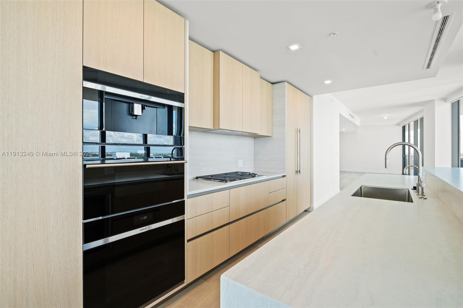 900 N Ocean Blvd #1606 Pompano Beach, FL 33062