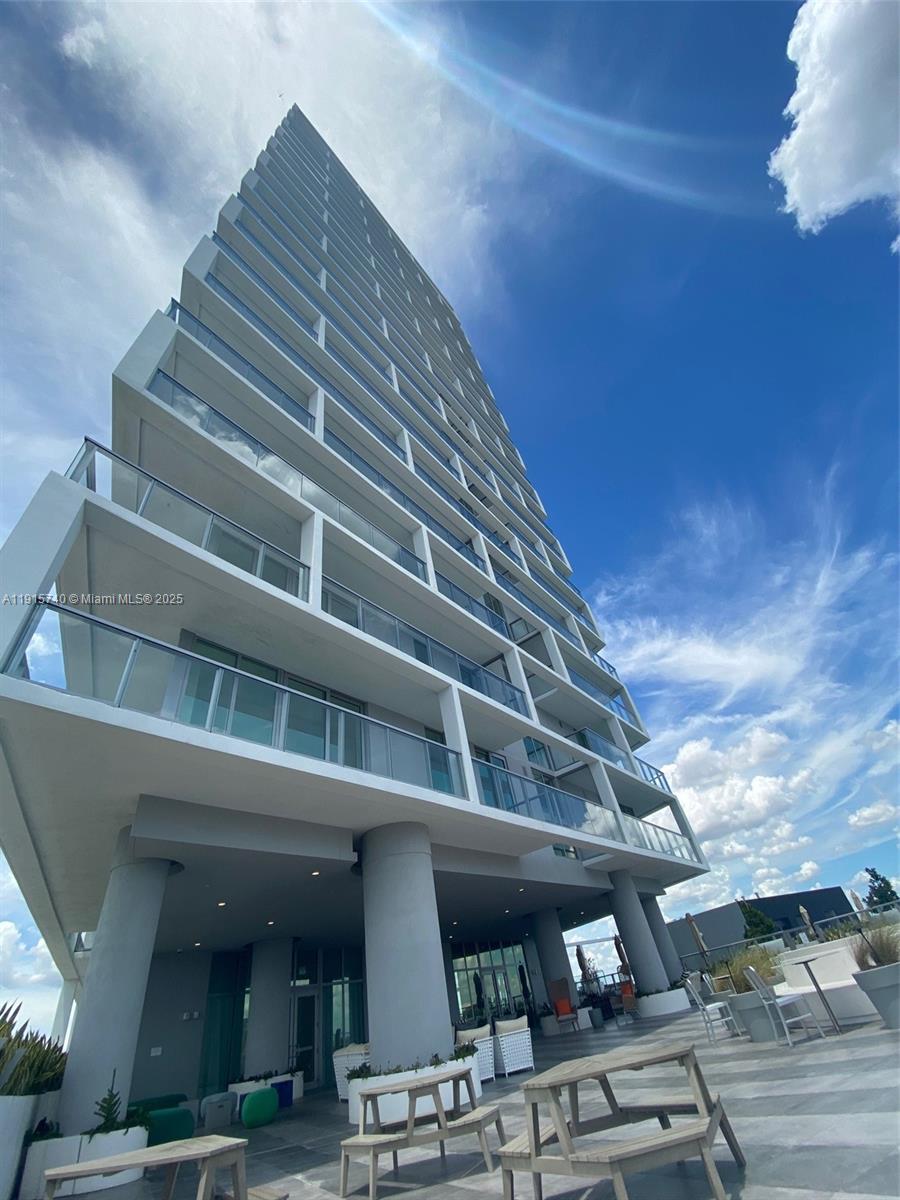 2000 Metropica Way #2104