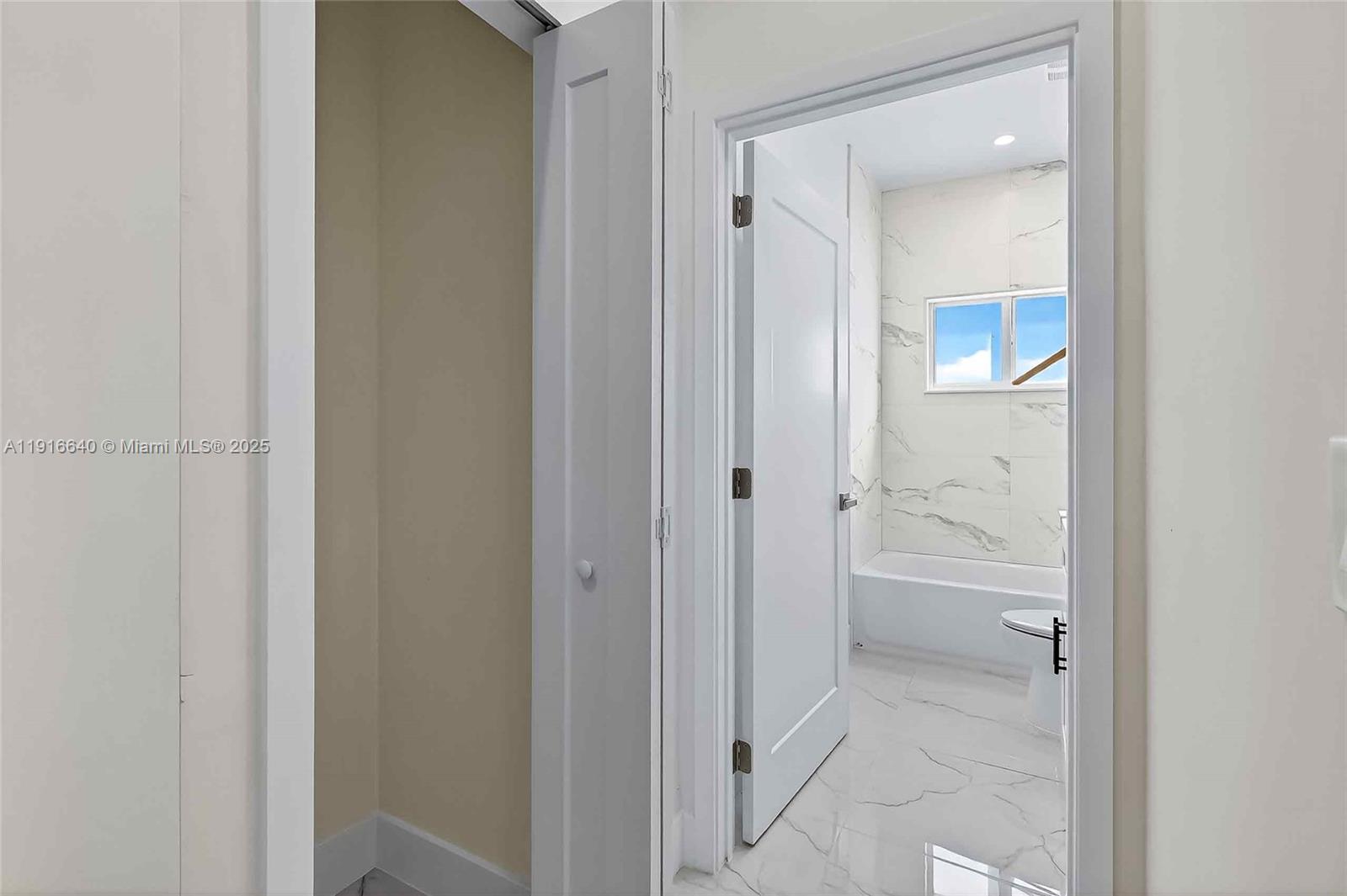 1346 NW 44th St Miami, FL 33142