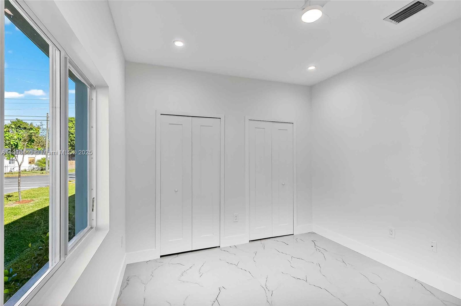 1346 NW 44th St Miami, FL 33142