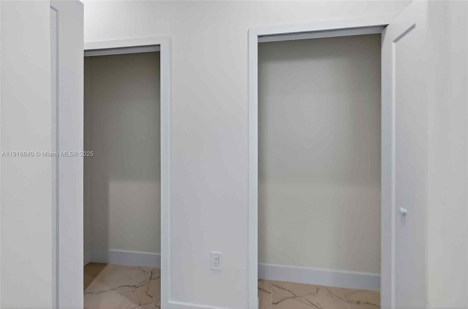 1346 NW 44th St Miami, FL 33142