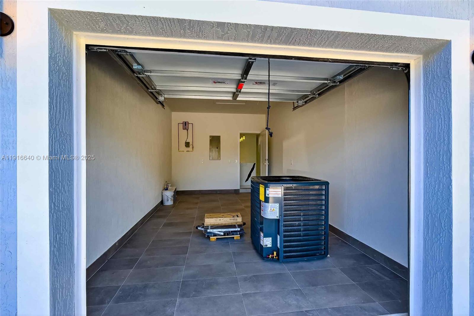 1346 NW 44th St Miami, FL 33142