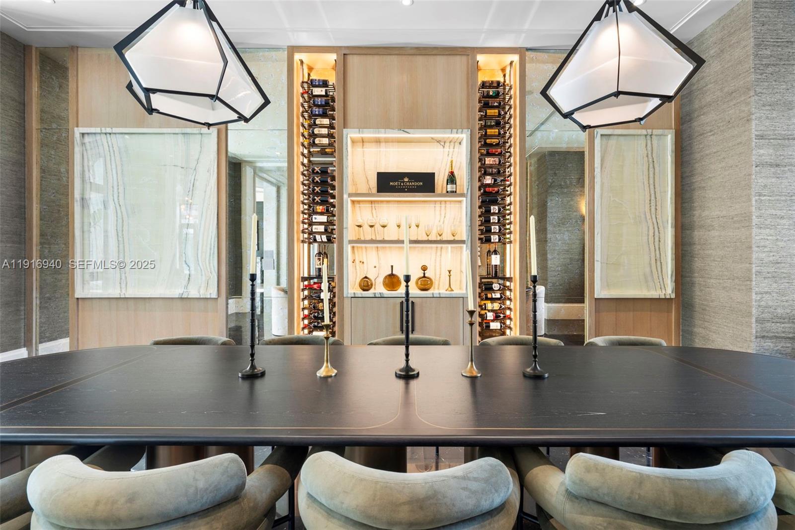 9500 SW 61st Ct Pinecrest, FL 33156