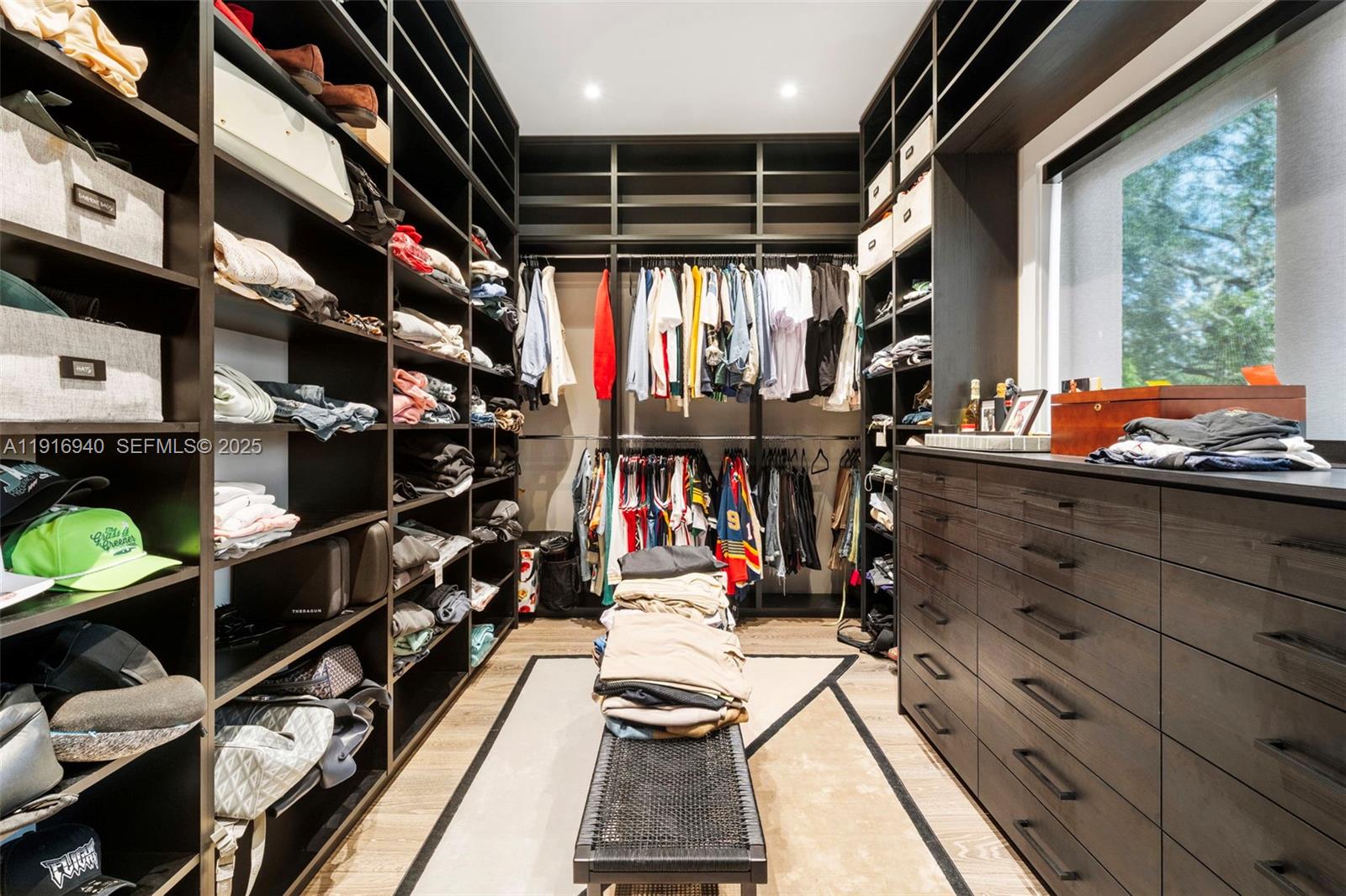 9500 SW 61st Ct Pinecrest, FL 33156