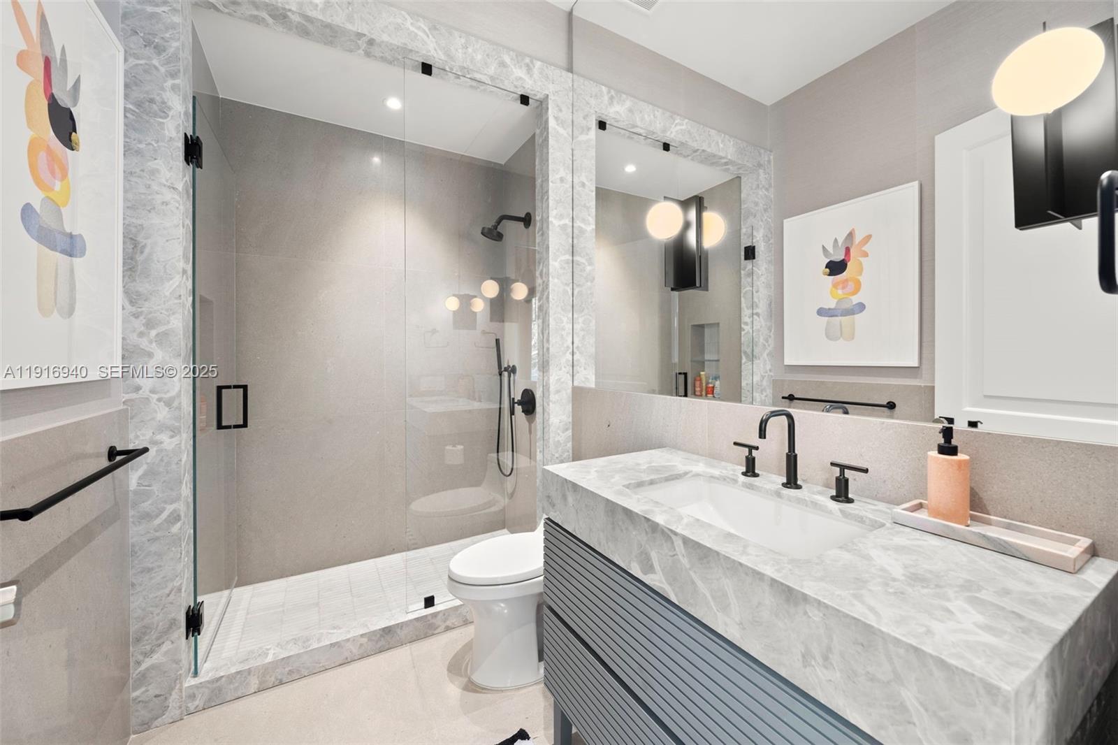 9500 SW 61st Ct Pinecrest, FL 33156