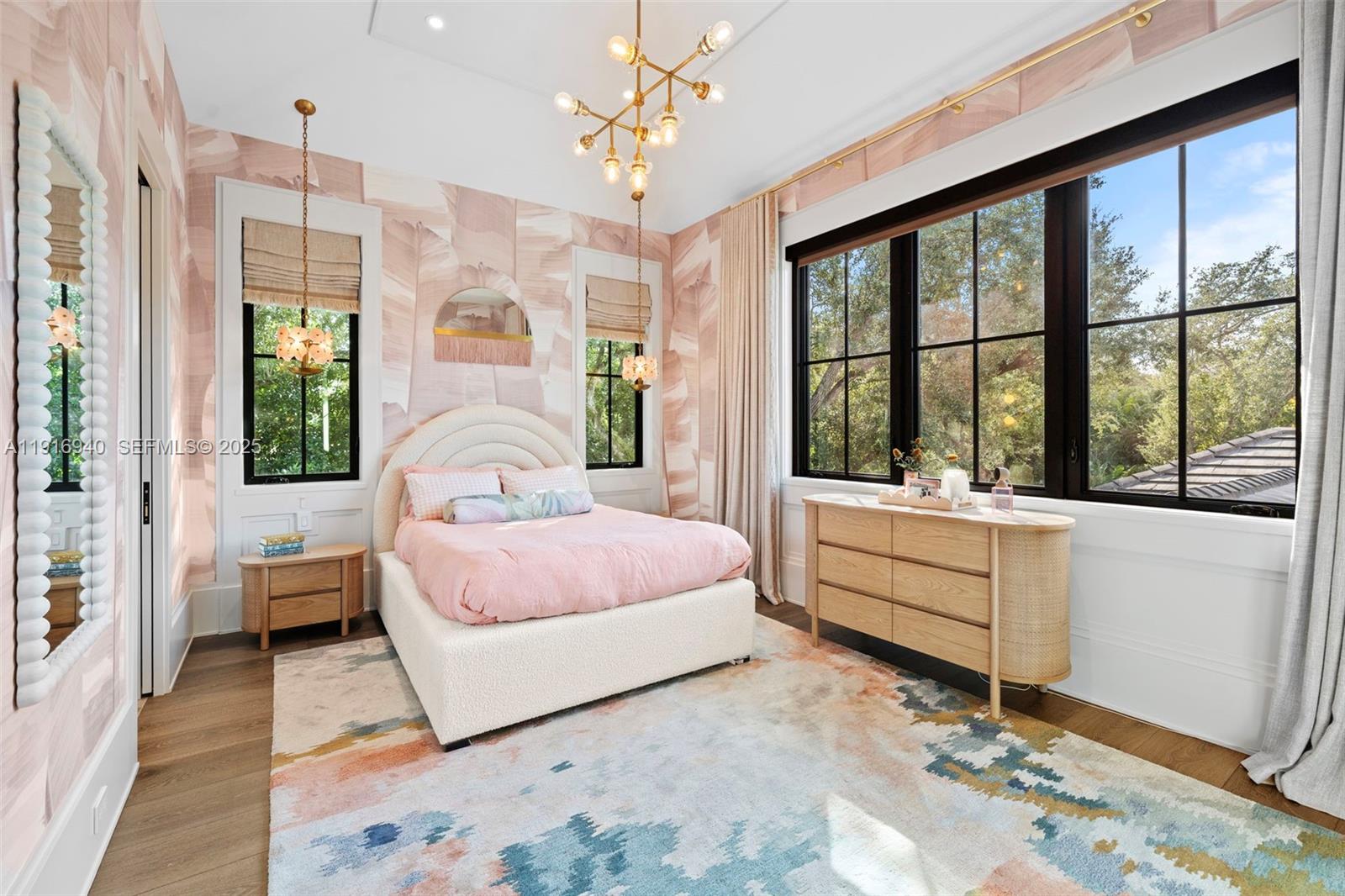 9500 SW 61st Ct Pinecrest, FL 33156