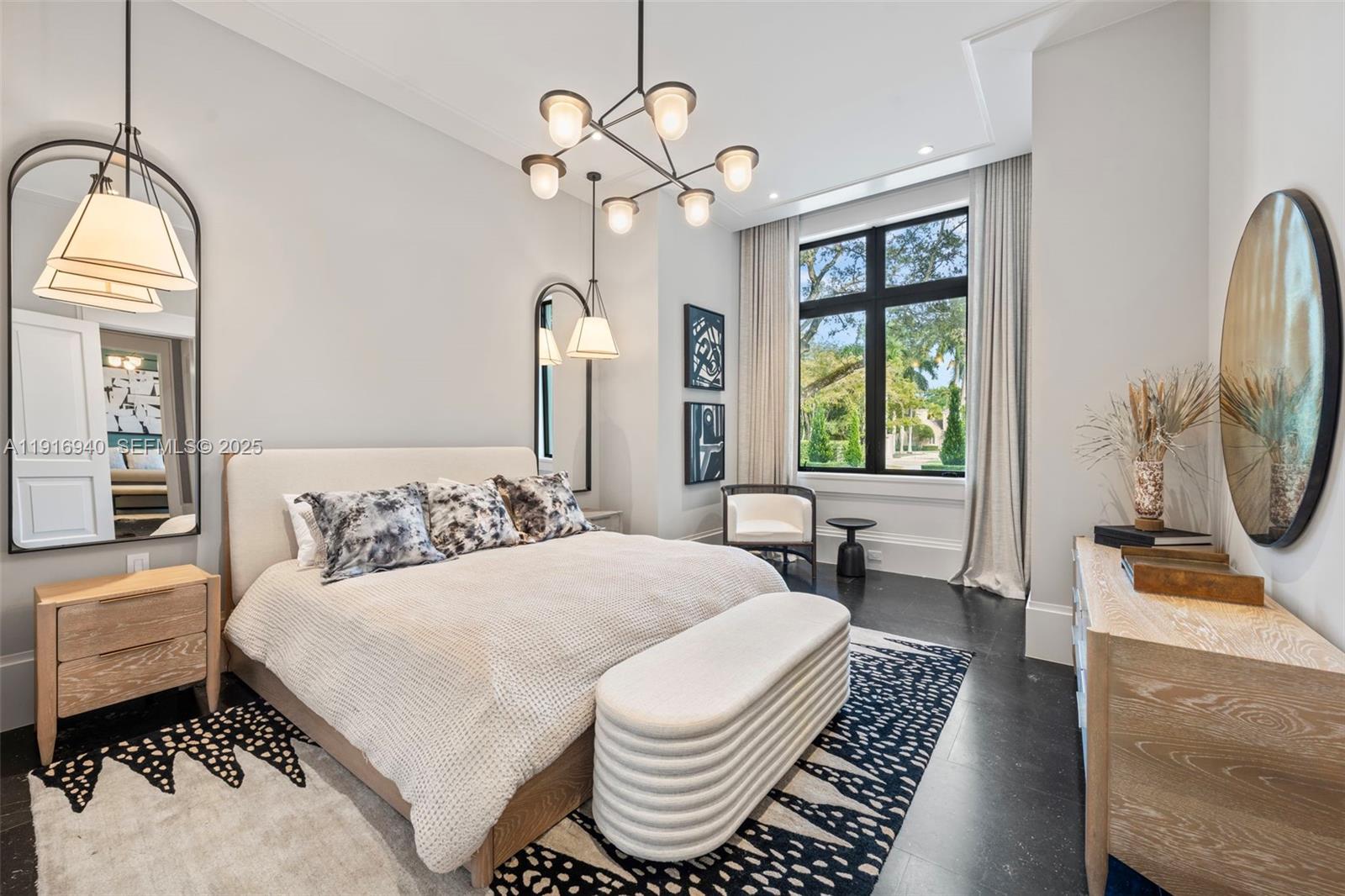 9500 SW 61st Ct Pinecrest, FL 33156