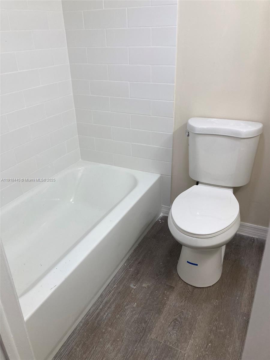 5249 NW 7th St #217 Miami, FL 33126