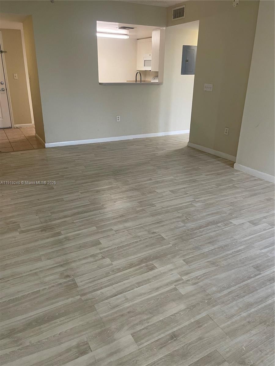 520 SE 5th Ave #1607