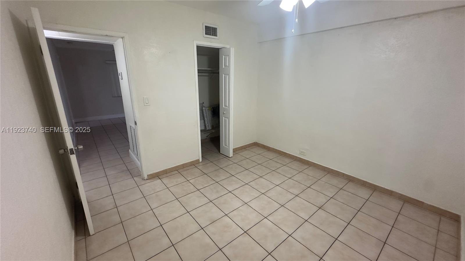 580 E 47th St Hialeah, FL 33013