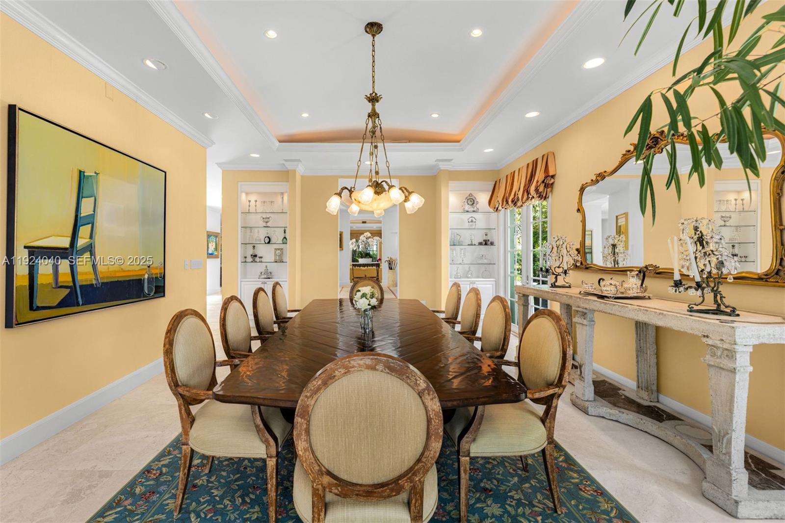 3460 S Moorings Way Miami, FL 33133