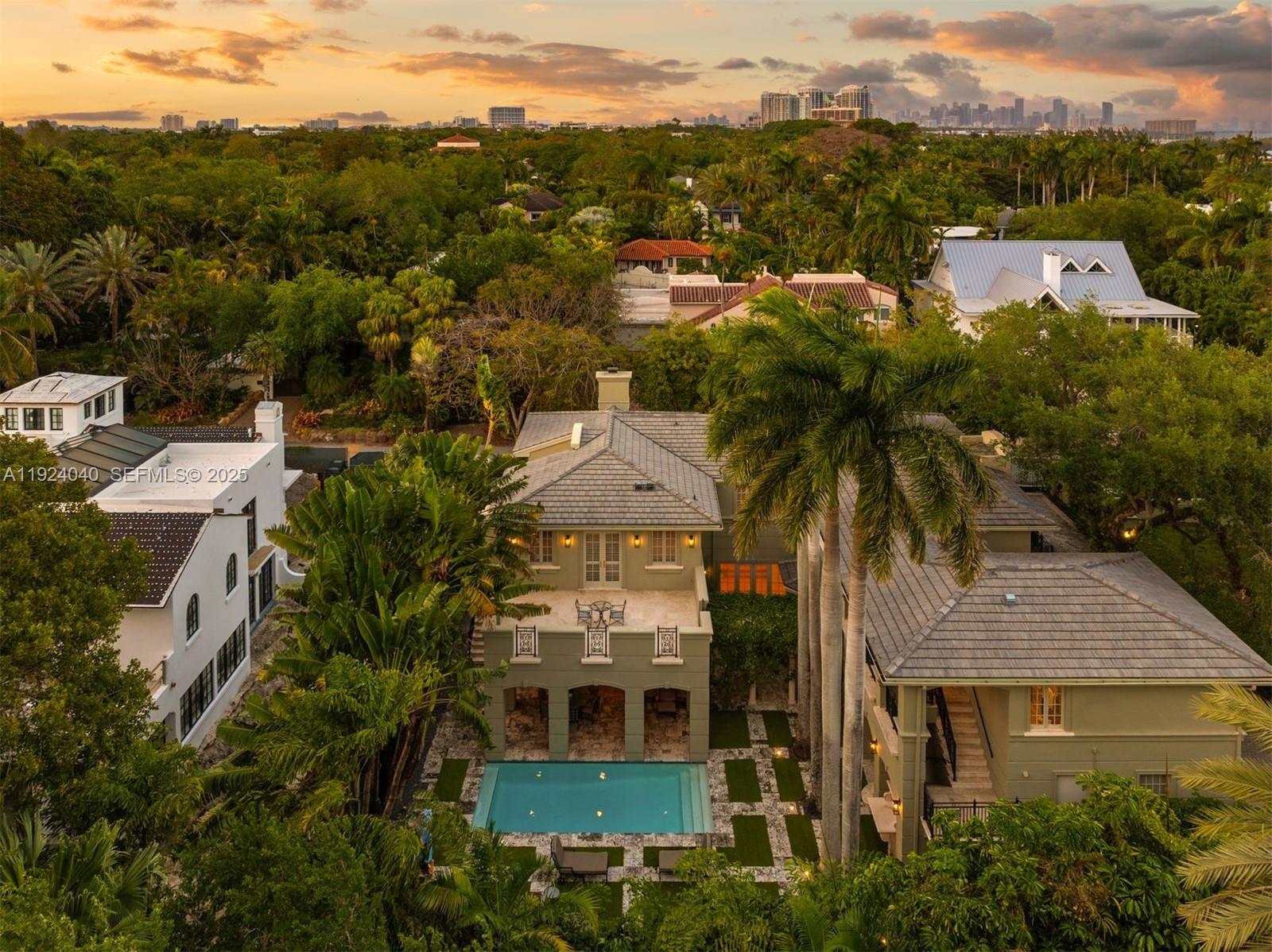 3460 S Moorings Way Miami, FL 33133