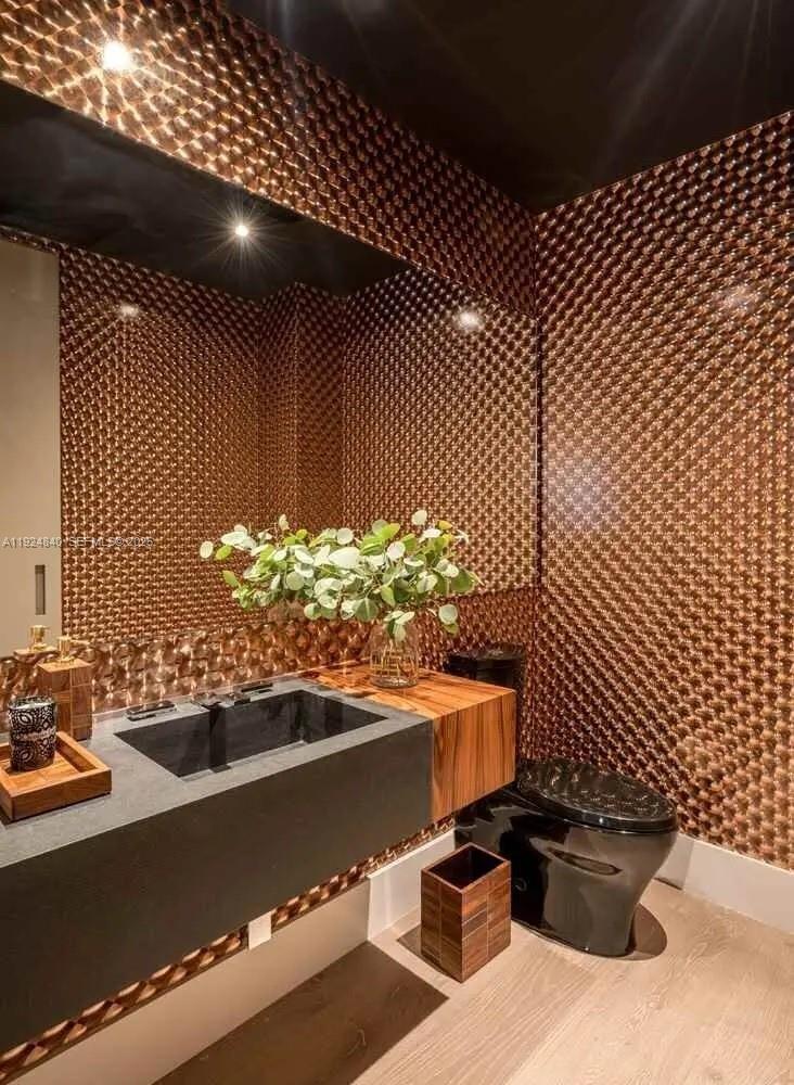 Undisclosed Address Surfside, FL 33154