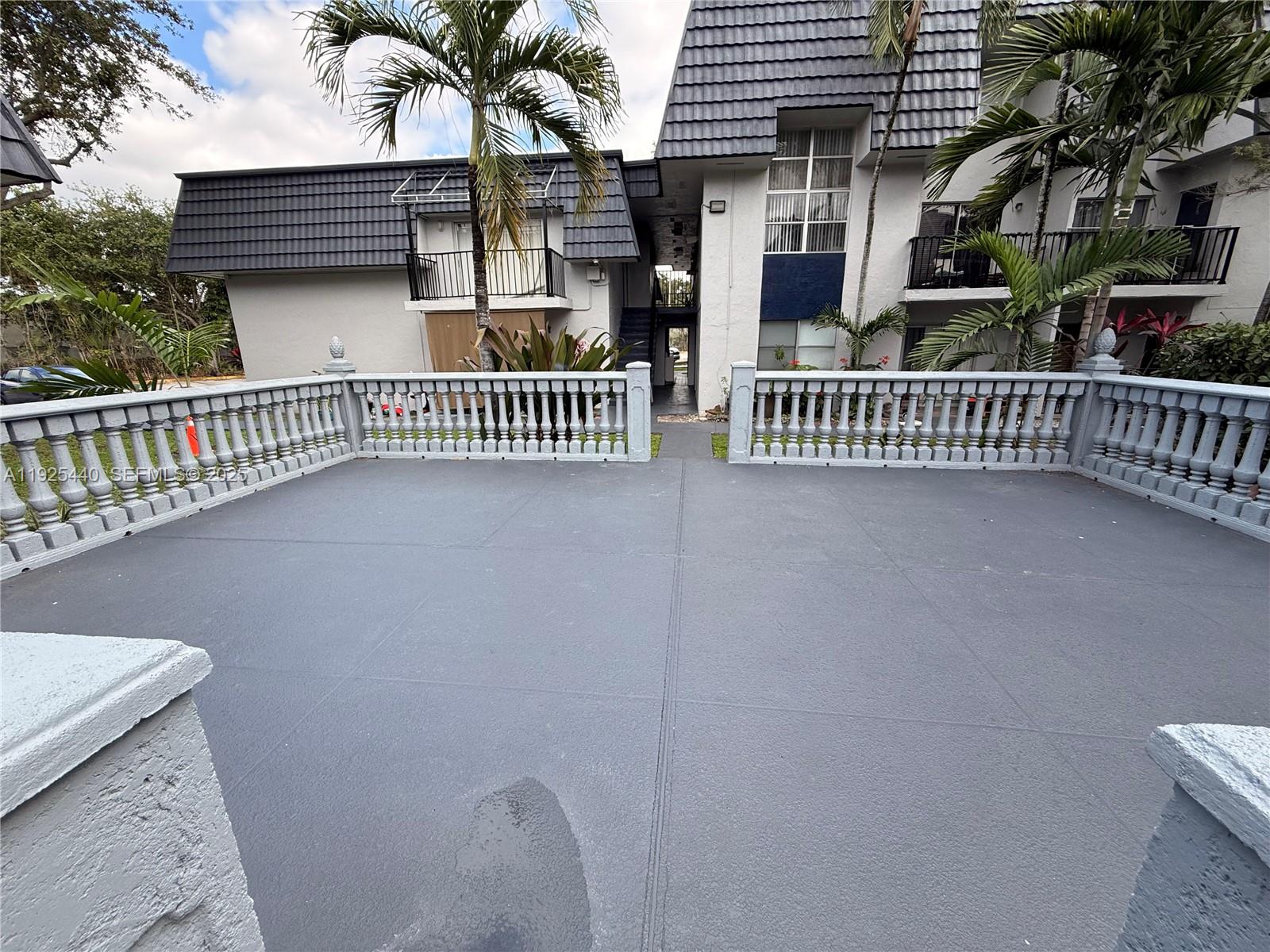 8011 W 6th Ave #J Hialeah, FL 33014