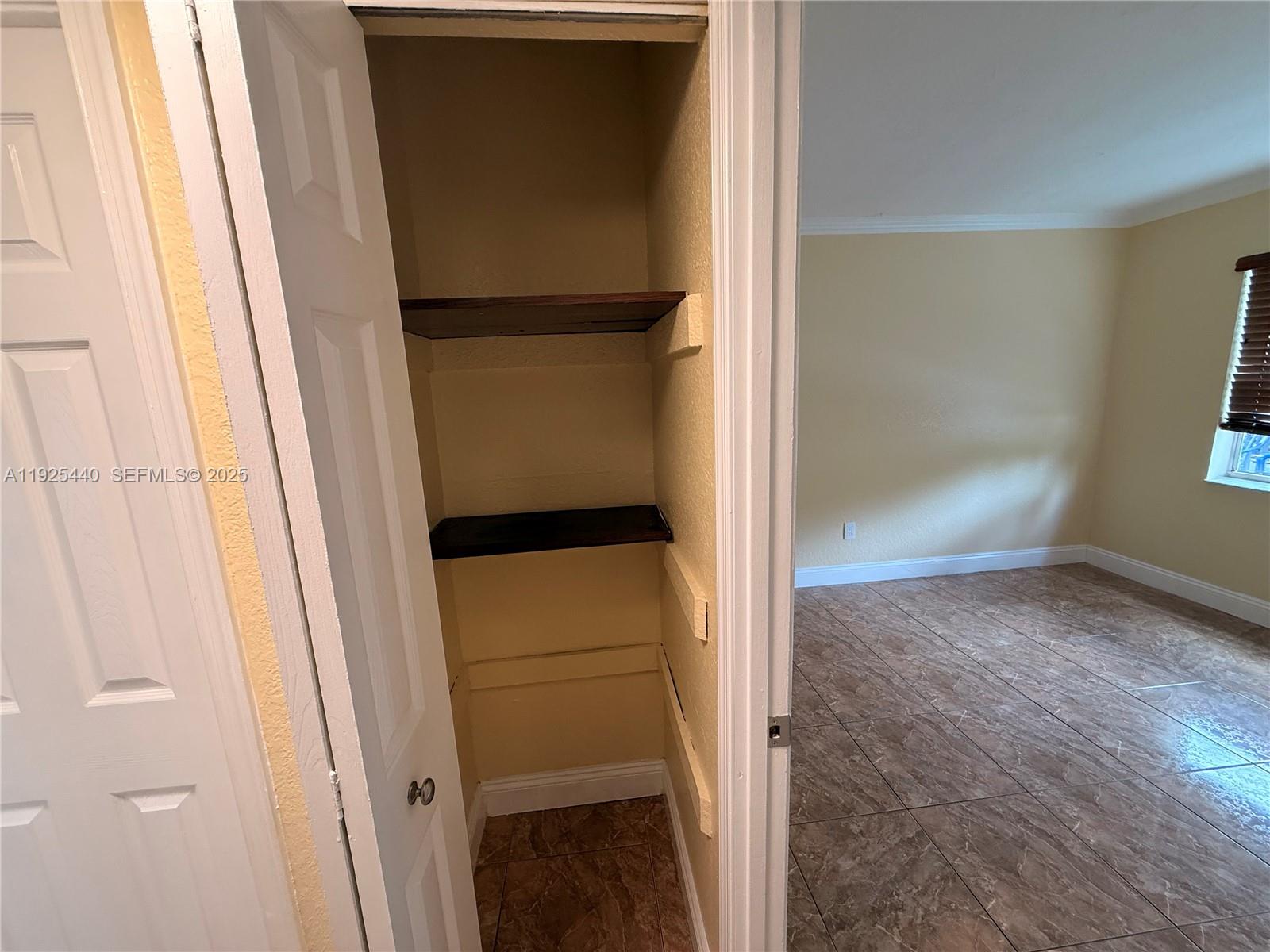 8011 W 6th Ave #J Hialeah, FL 33014