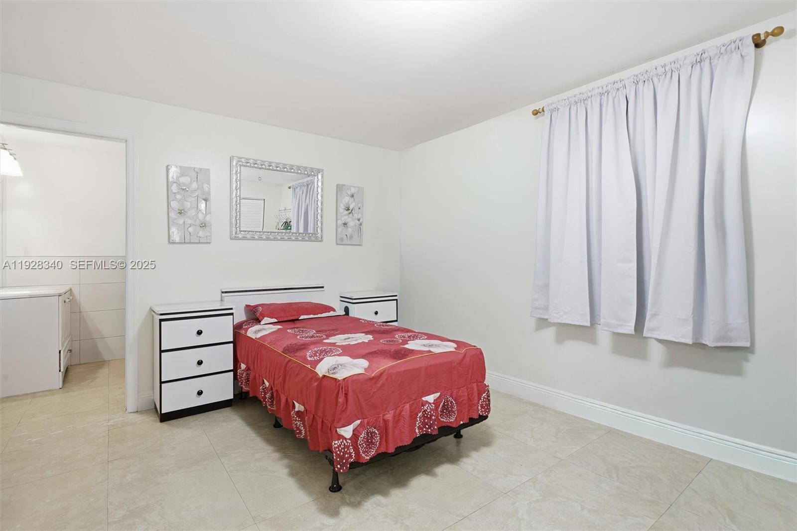 2642 NW 24th Ave Miami, FL 33142