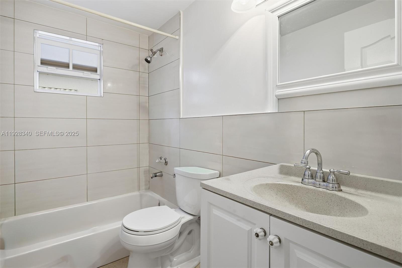 2642 NW 24th Ave Miami, FL 33142