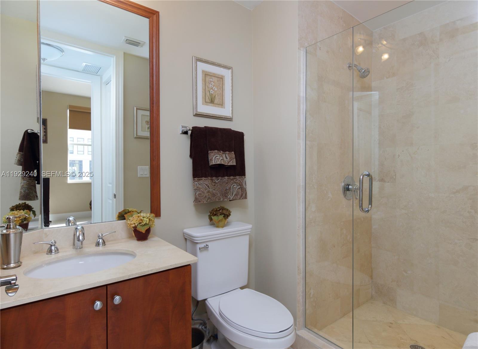 1607 Ponce De Leon Blvd #12E Coral Gables, FL 33134