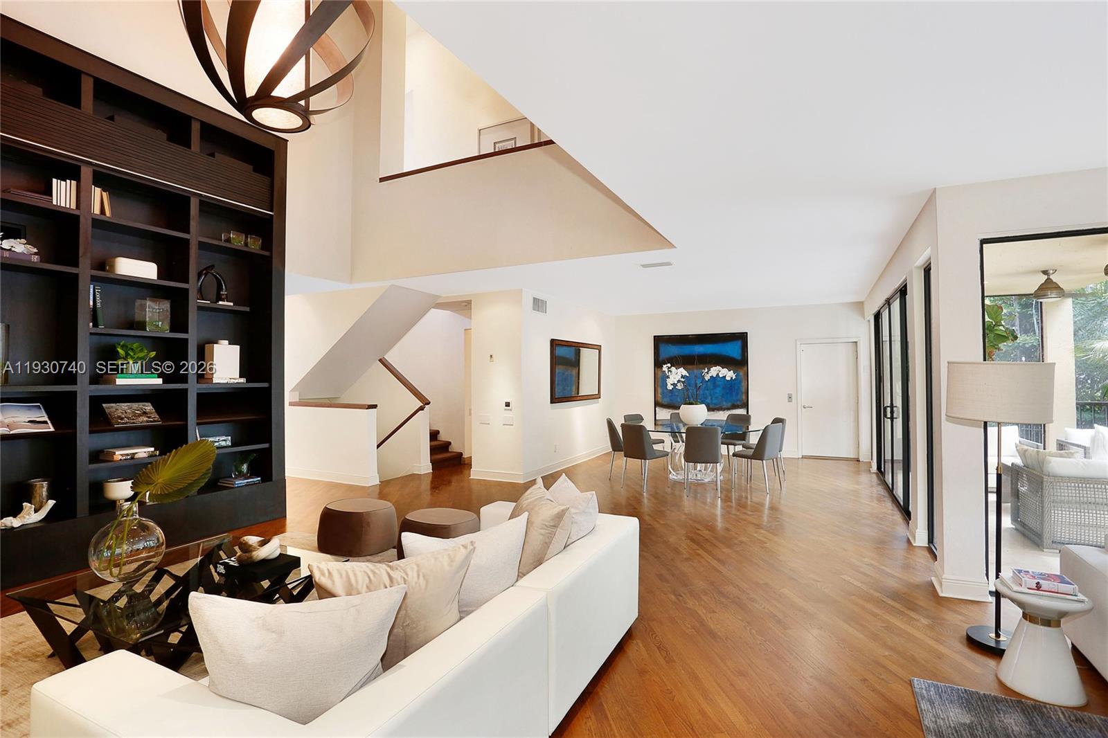 2000 S Bayshore Dr #27 Coconut Grove, FL 33133