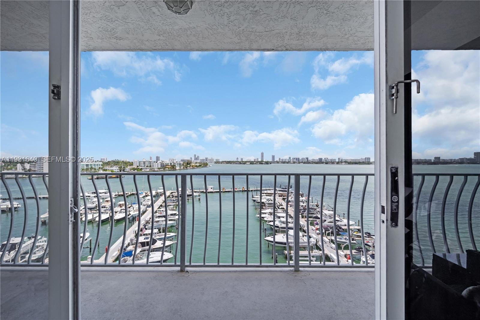 7601 E Treasure Dr #819 North Bay Village, FL 33141