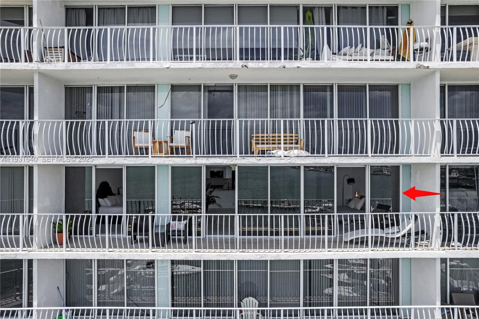 7601 E Treasure Dr #819 North Bay Village, FL 33141