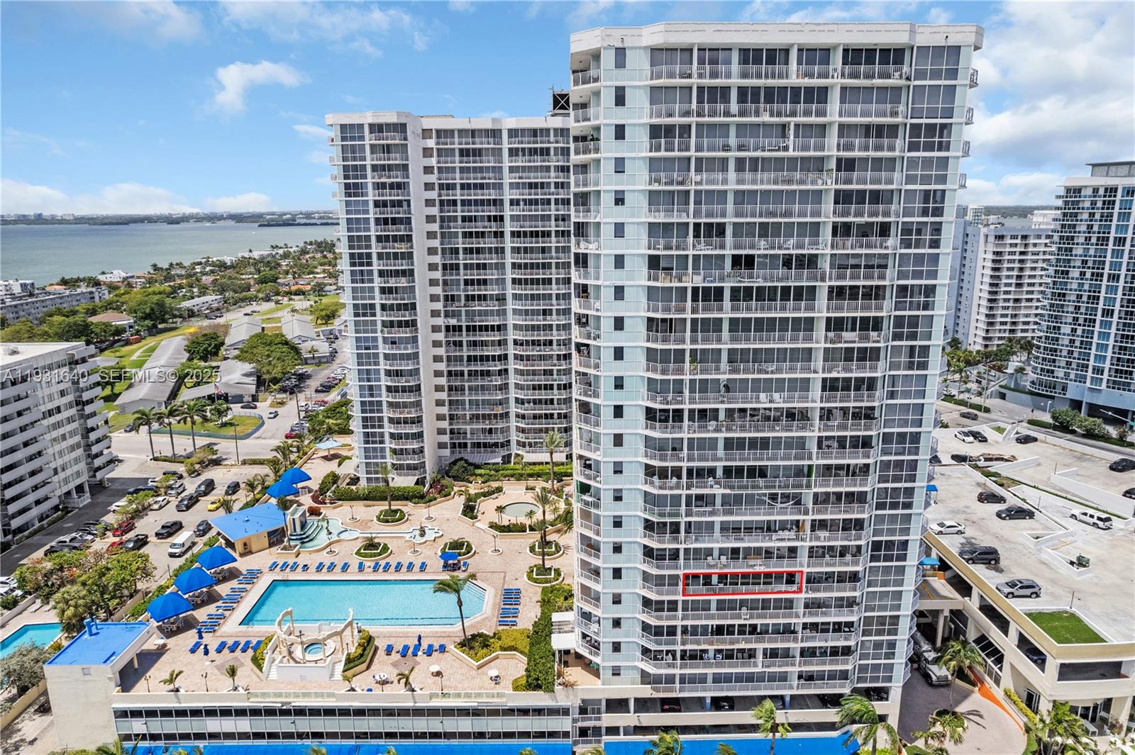 7601 E Treasure Dr #819 North Bay Village, FL 33141