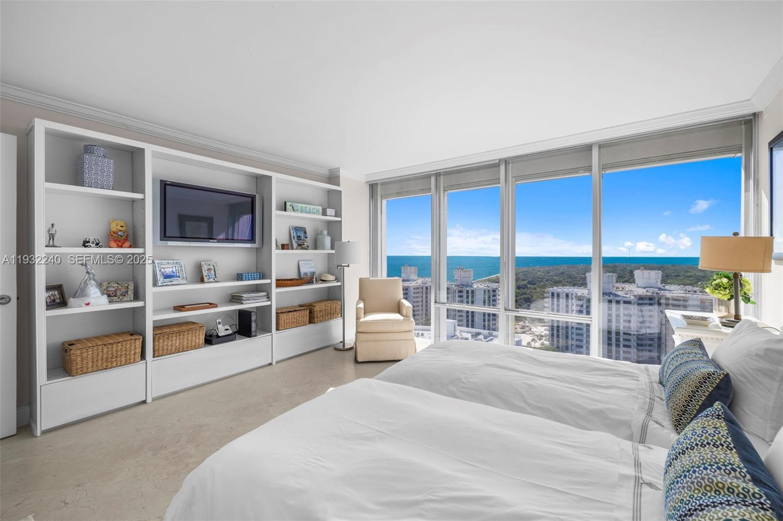 881 Ocean Dr #20A Key Biscayne, FL 33149