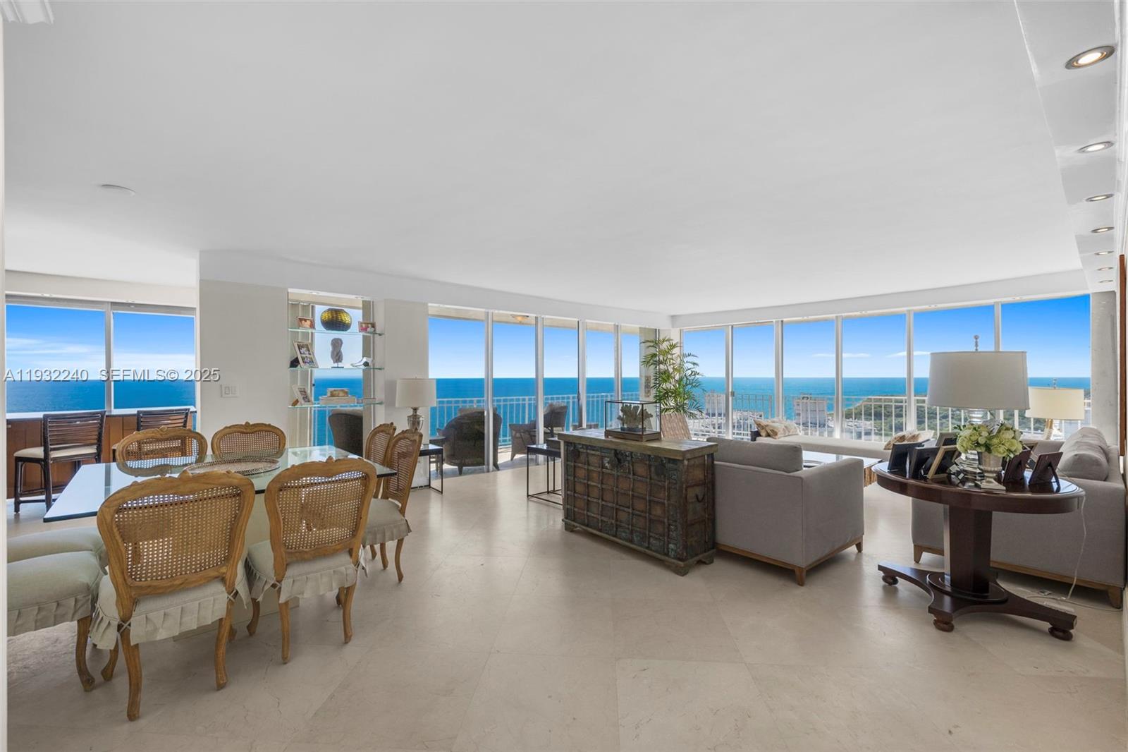 881 Ocean Dr #20A Key Biscayne, FL 33149