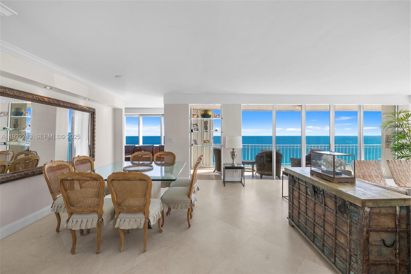 881 Ocean Dr #20A Key Biscayne, FL 33149