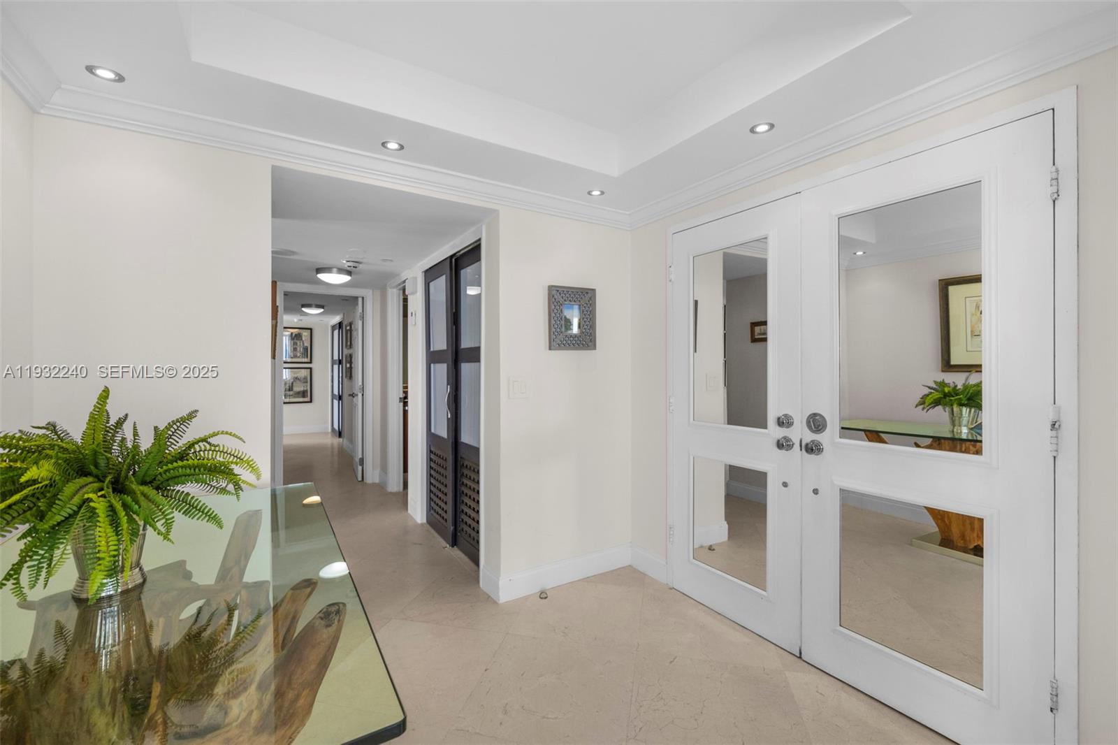 881 Ocean Dr #20A Key Biscayne, FL 33149