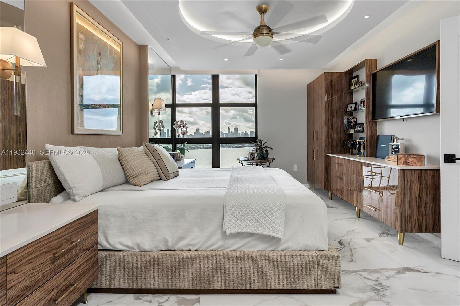 9 Island Ave #2104 Miami Beach, FL 33139