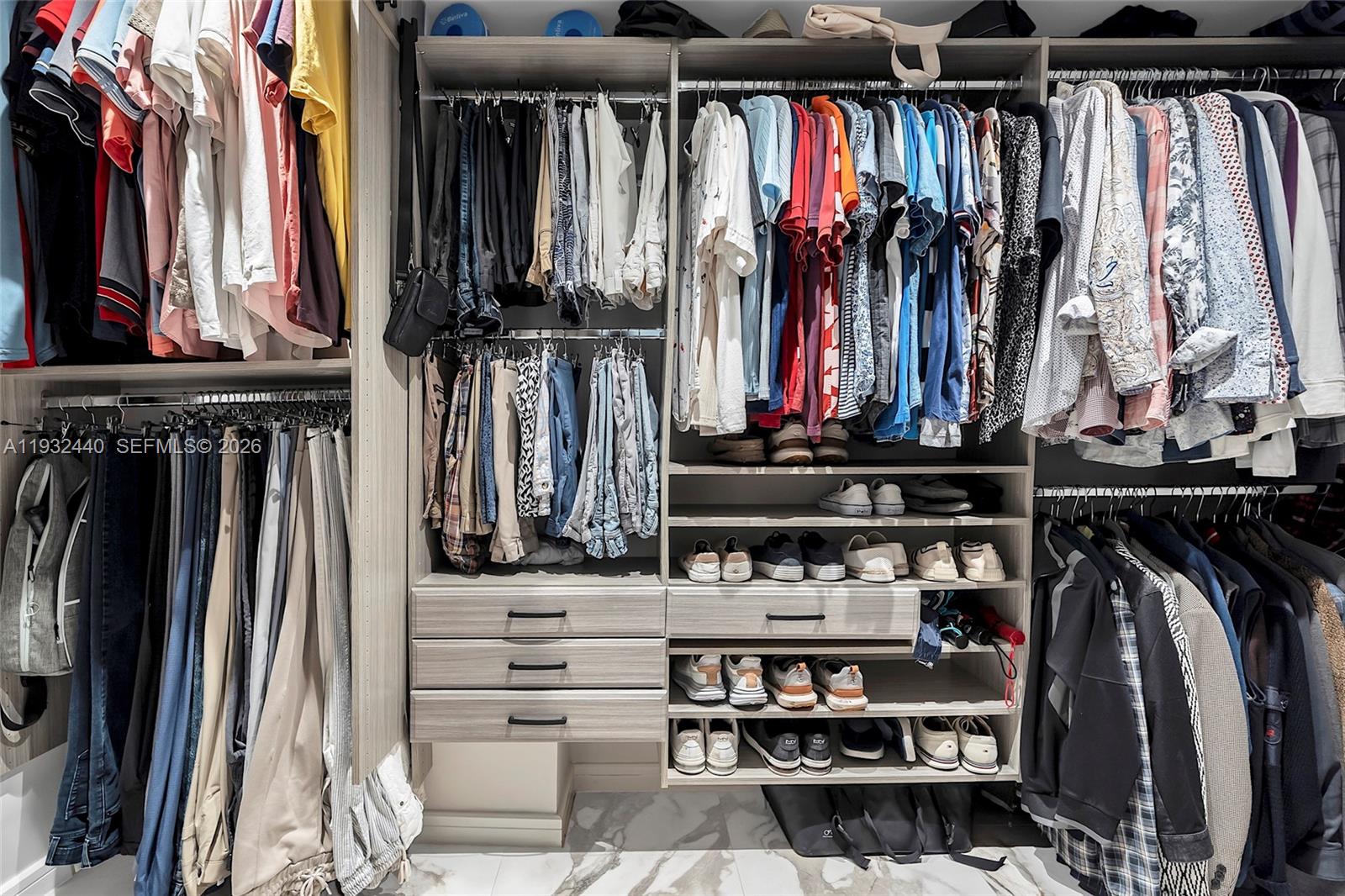 9 Island Ave #2104 Miami Beach, FL 33139