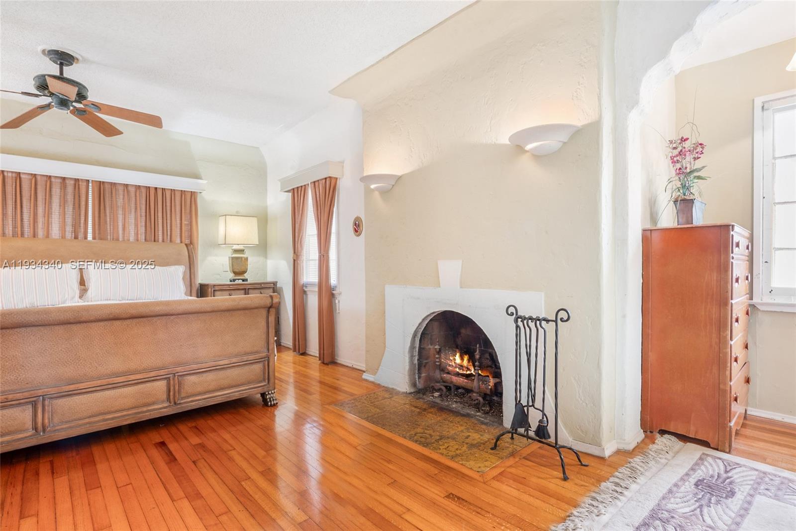 111 Salamanca Ave Coral Gables, FL 33134