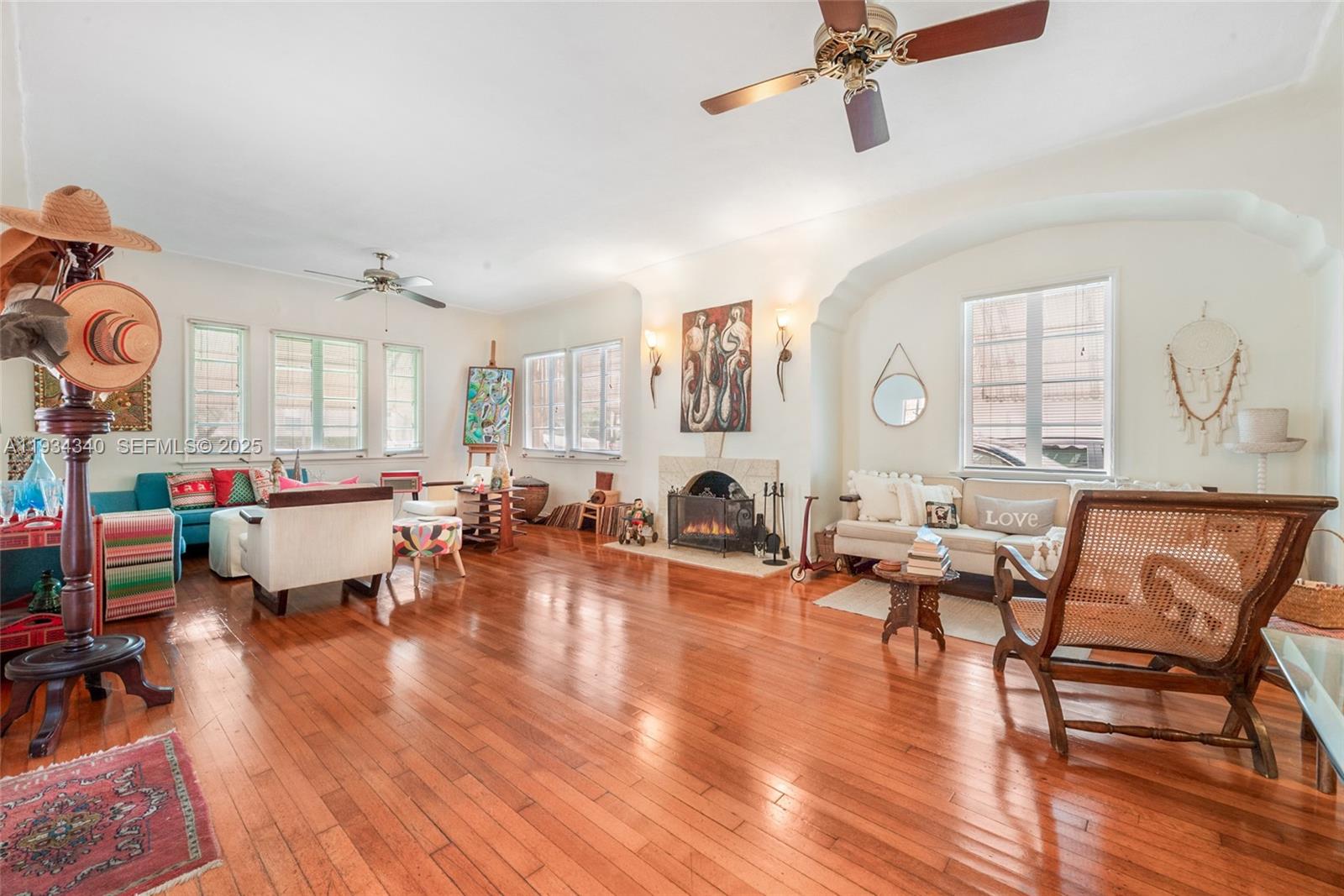 111 Salamanca Ave Coral Gables, FL 33134