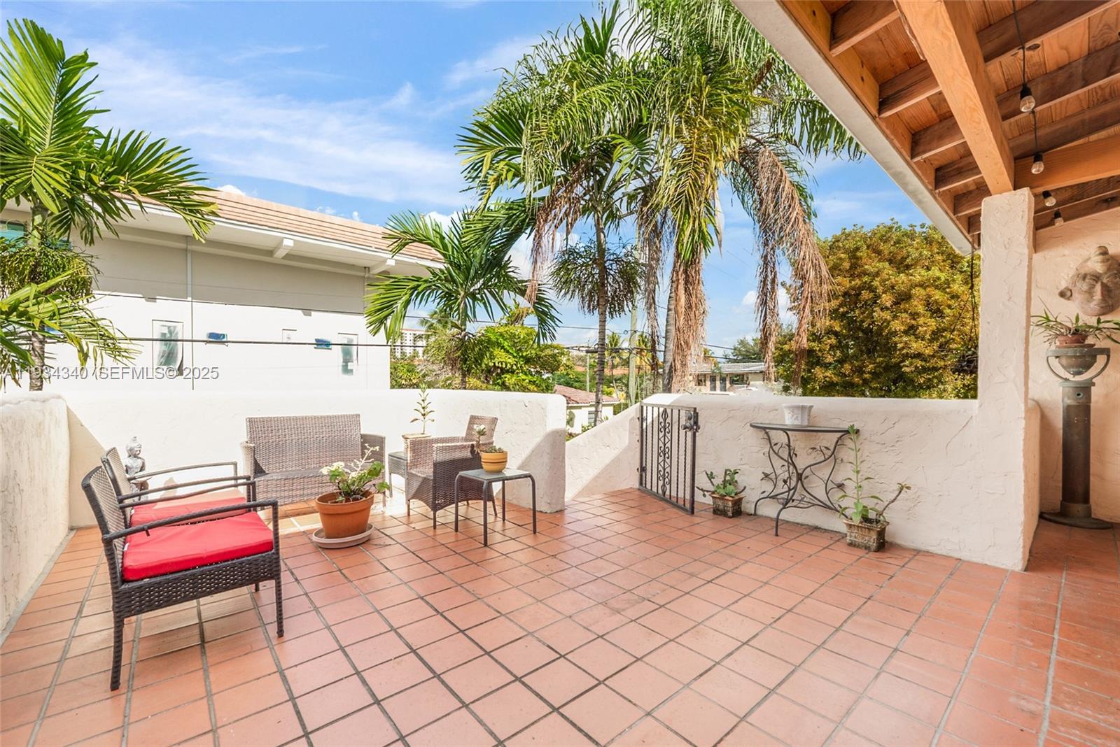 111 Salamanca Ave Coral Gables, FL 33134