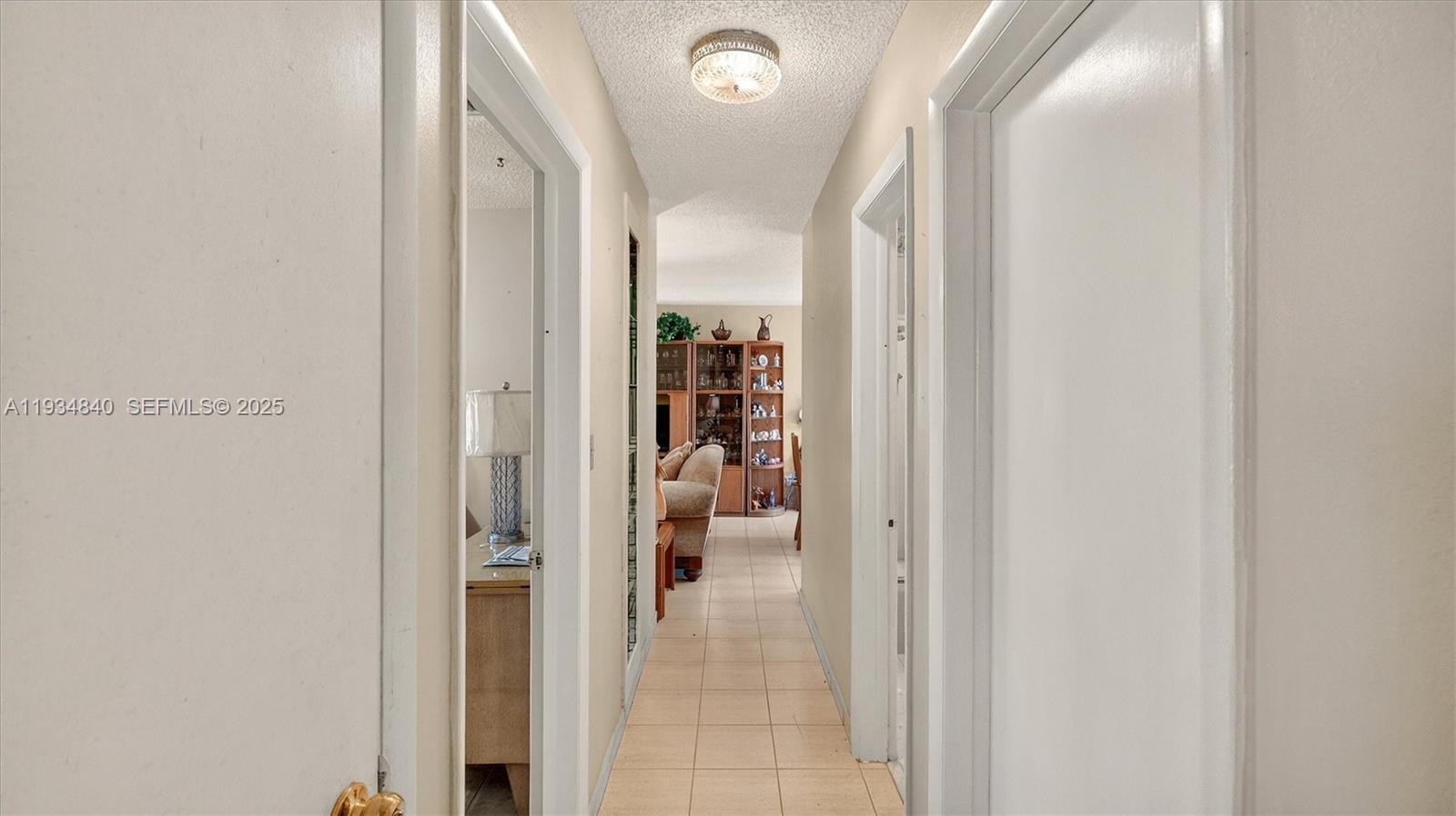 1701 SW 92nd Pl Miami, FL 33165