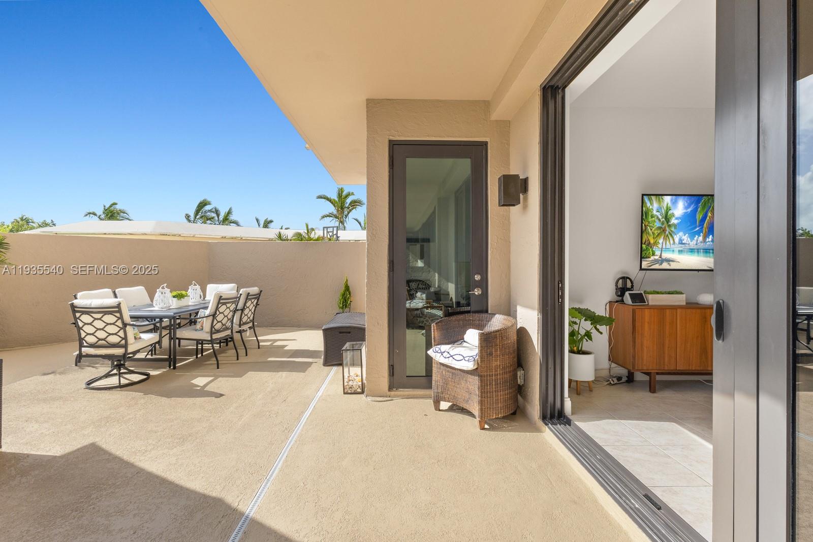 151 Crandon Blvd #127 Key Biscayne, FL 33149