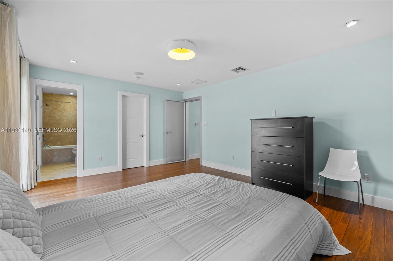 1251 Kane Concourse Bay Harbor Islands, FL 33154