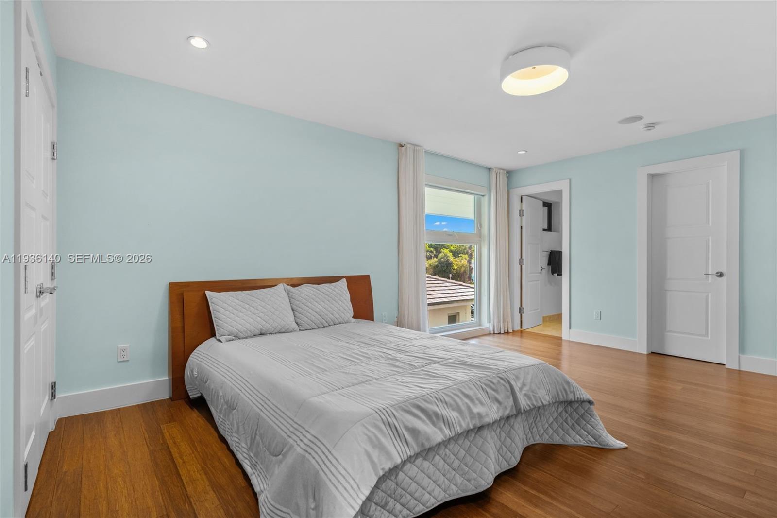 1251 Kane Concourse Bay Harbor Islands, FL 33154