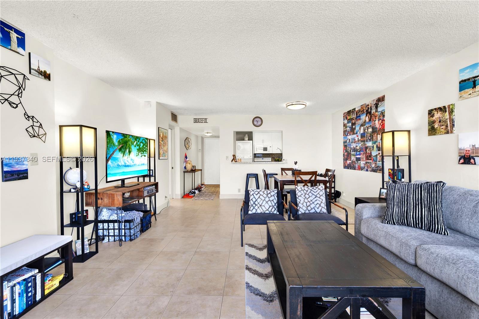 image Brickell Place I4